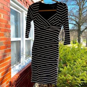 🎉NWT🎉 White House Black Market Dress!